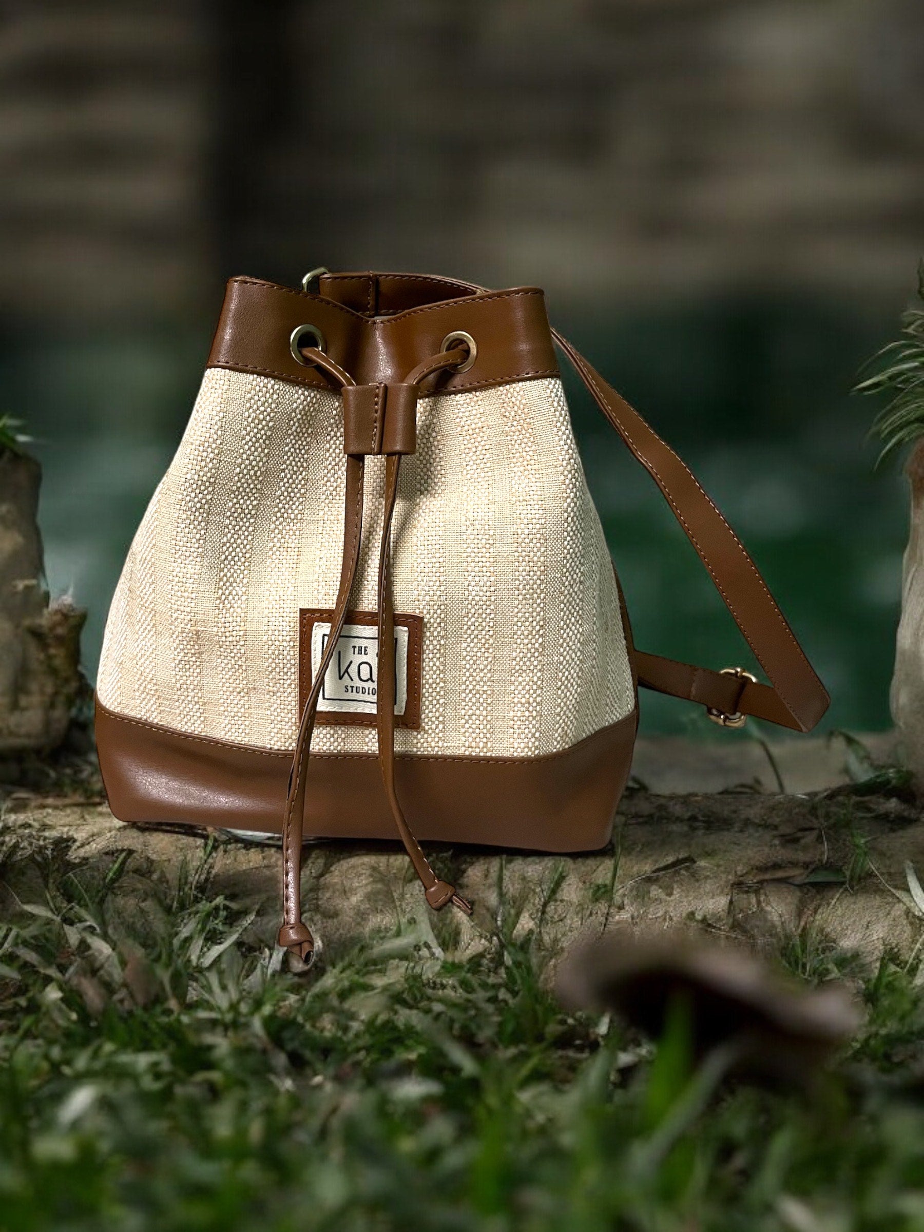 Butter Cream Bucket Sling – The Kai Studio