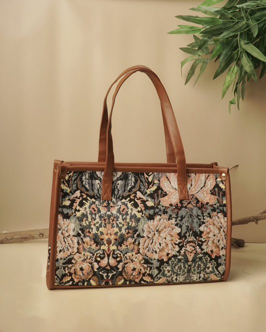 Twilight - The Whispers of the Wild