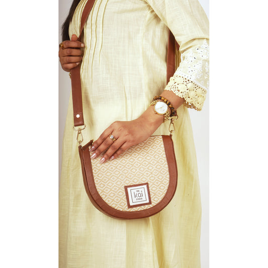 Beige Diamond Simple Sling