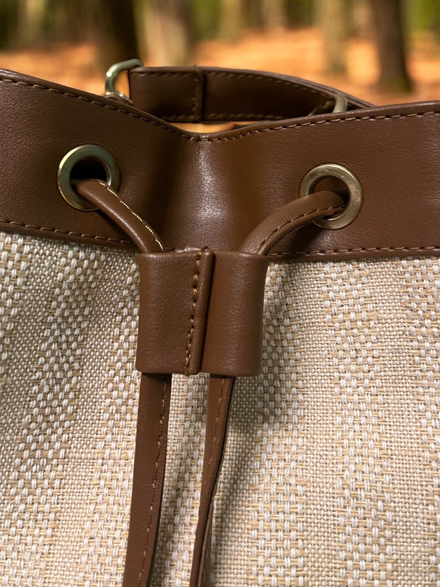 Butter Cream Bucket Sling