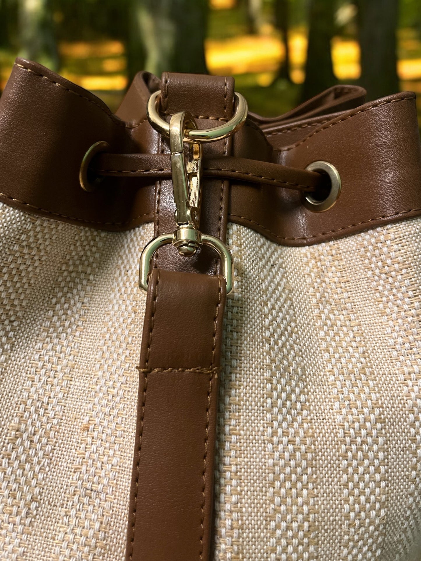 Butter Cream Bucket Sling