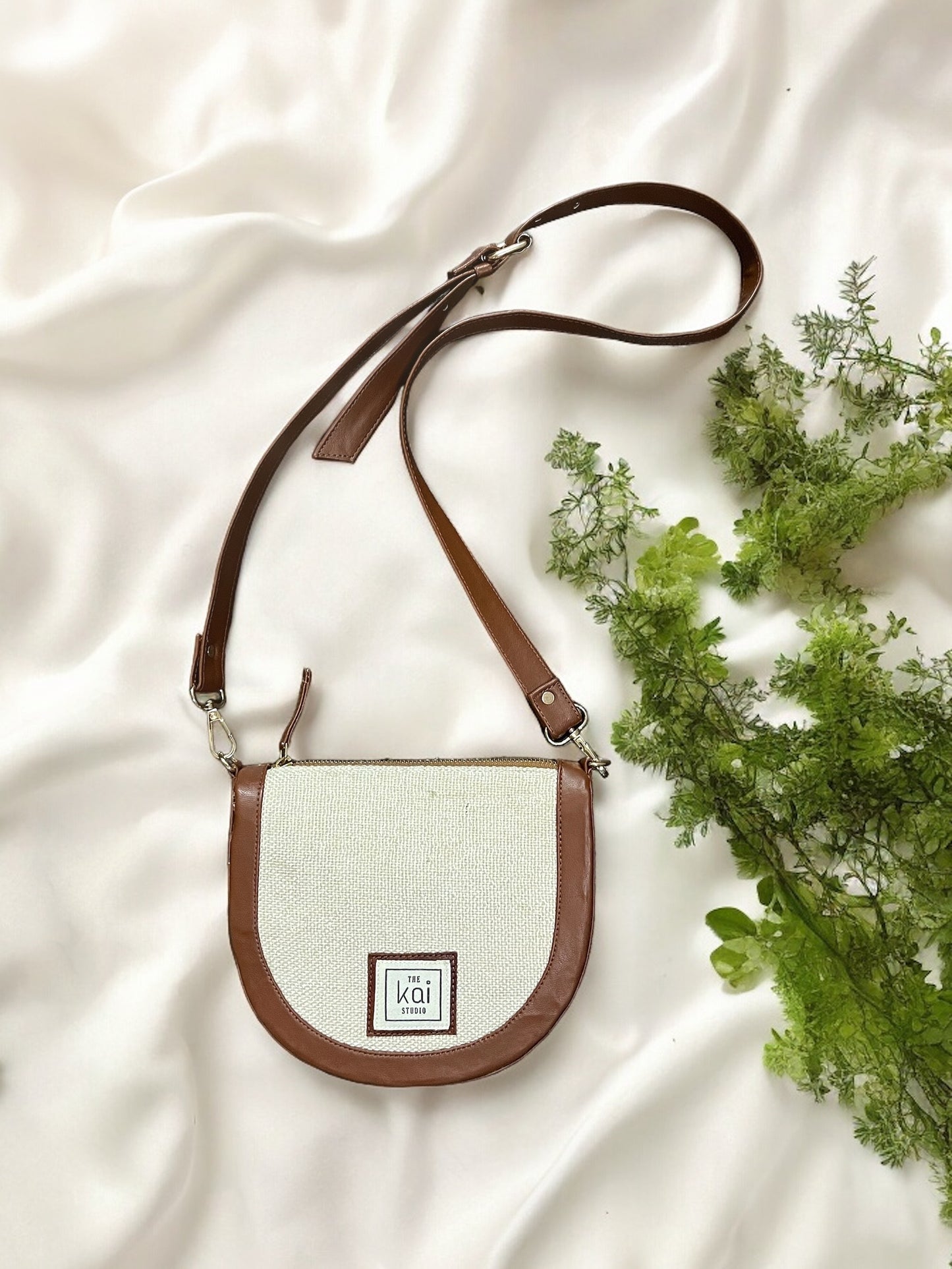 Pearl White Simple Sling